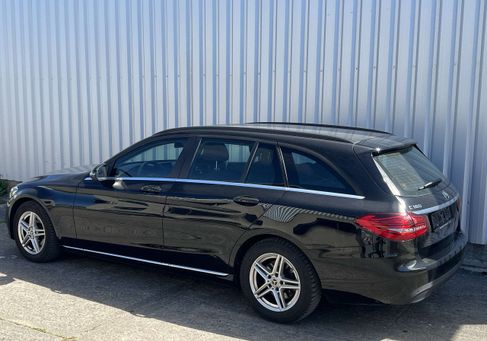 Mercedes-Benz C 180, 2021