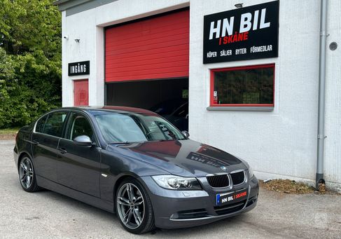 BMW 325, 2008