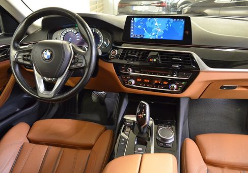 BMW 530, 2018