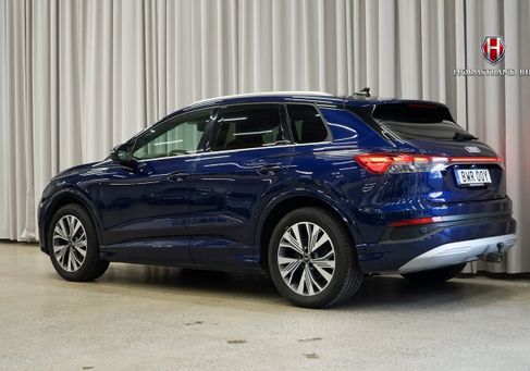 Audi Q4, 2023 3
