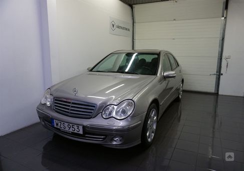 Mercedes-Benz C 350, 2006