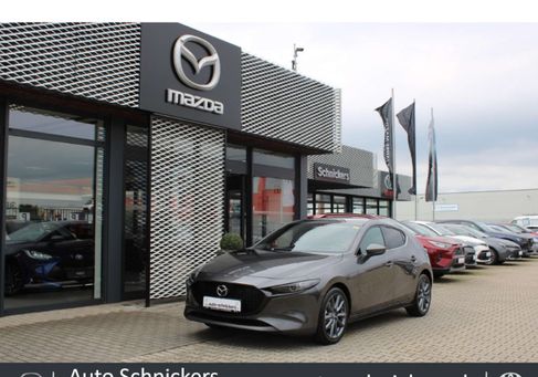 Mazda 3, 2024