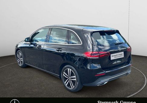 Mercedes-Benz B 180, 2020