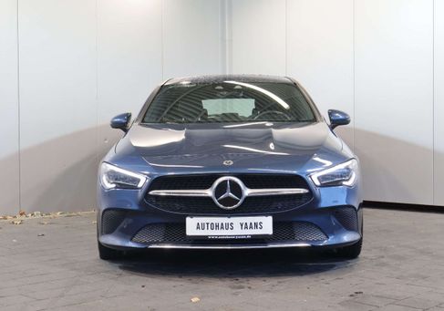 Mercedes-Benz CLA 220, 2020