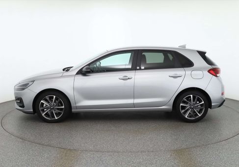 Hyundai i30, 2022 2