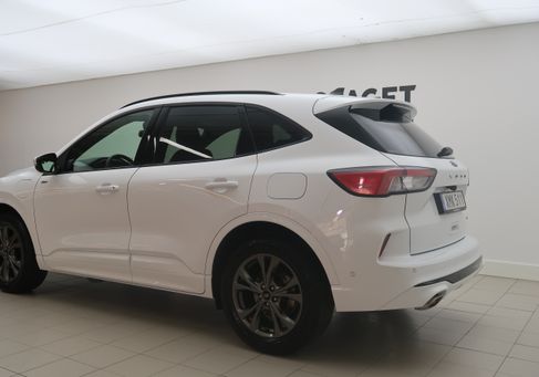 Ford Kuga, 2022