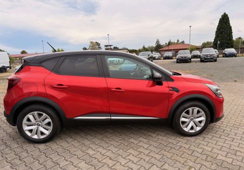 Renault Captur, 2020 3