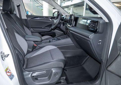 Volkswagen Tiguan, 2025 3