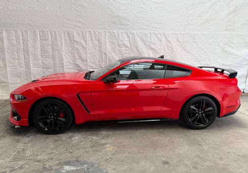 Ford Mustang, 2020