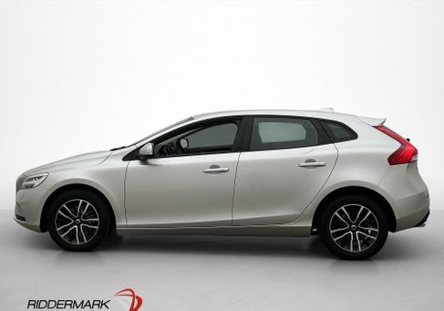 Volvo V40, 2018