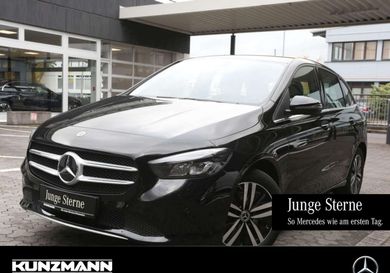 Mercedes-Benz B 250, 2022