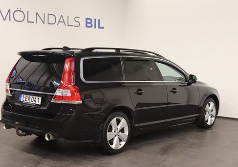 Volvo V70, 2016
