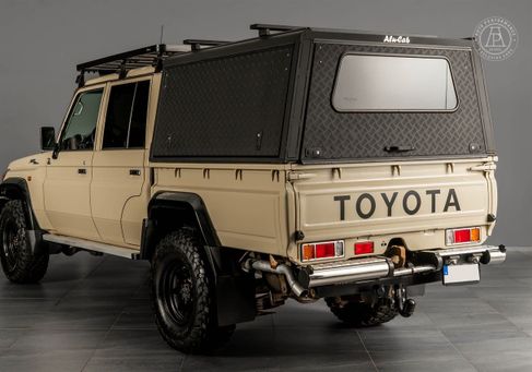 Toyota Land Cruiser, 2022