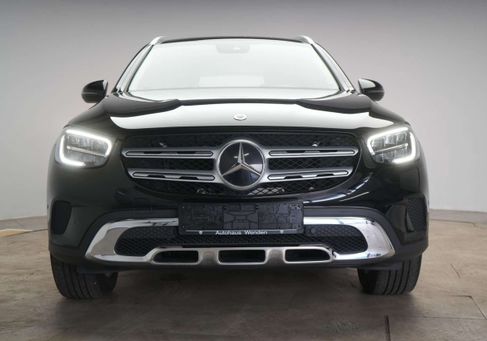 Mercedes-Benz GLC 300, 2022