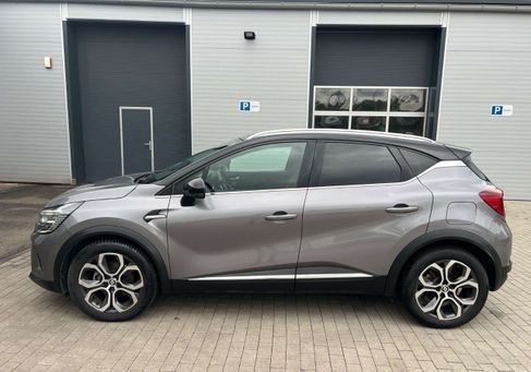 Renault Captur, 2022 3