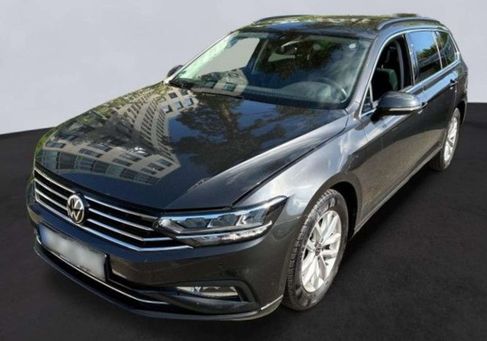 Volkswagen Passat, 2023