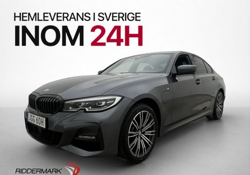 BMW 330, 2021
