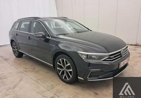 Volkswagen Passat, 2022