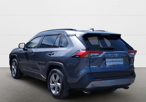 Toyota, 2019 3