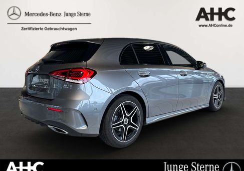 Mercedes-Benz A 180, 2022