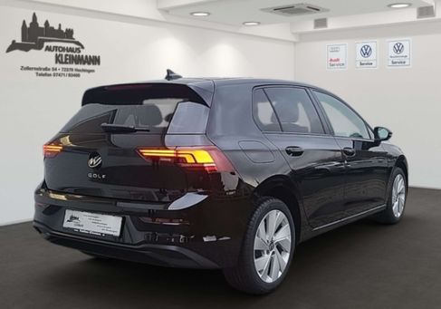 Volkswagen Golf, 2024 3