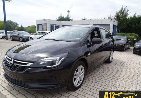 Opel Astra, 2019