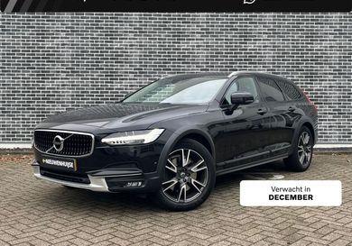 Volvo V90 Cross Country, 2017