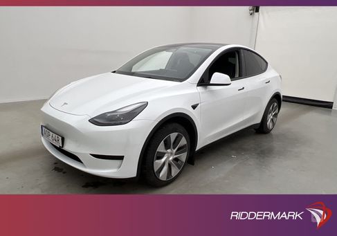 Tesla Model Y, 2023