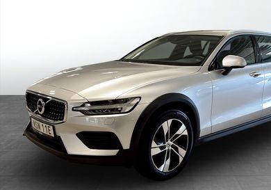Volvo V60 Cross Country, 2022