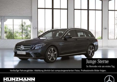 Mercedes-Benz C 300, 2021
