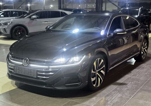 Volkswagen Arteon, 2022