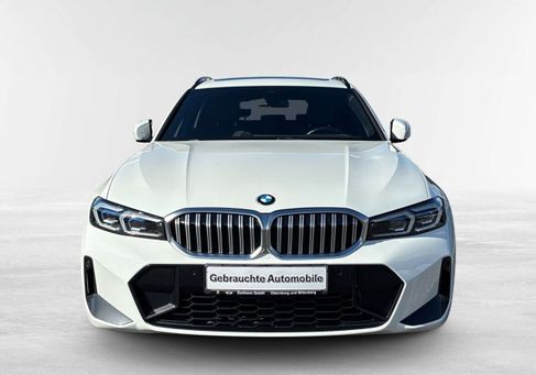 BMW 320, 2022 3