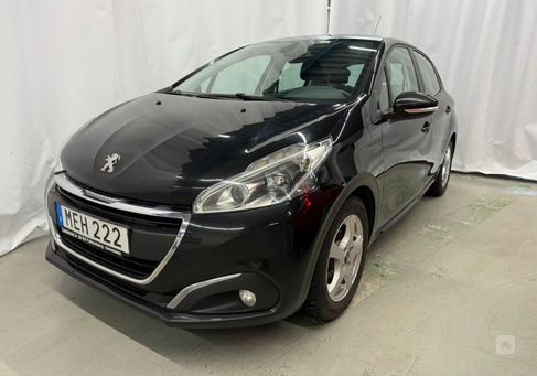 Peugeot 208, 2015