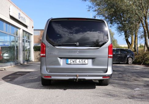 Mercedes-Benz V 300, 2022