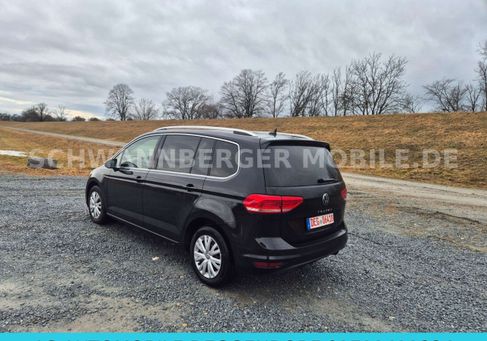 Volkswagen Touran, 2021
