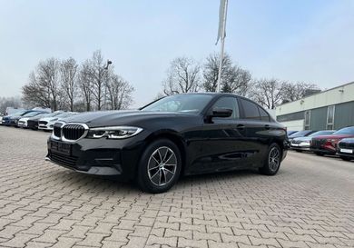 BMW 318, 2020