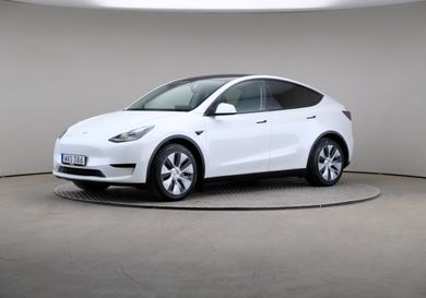 Tesla Model Y, 2023