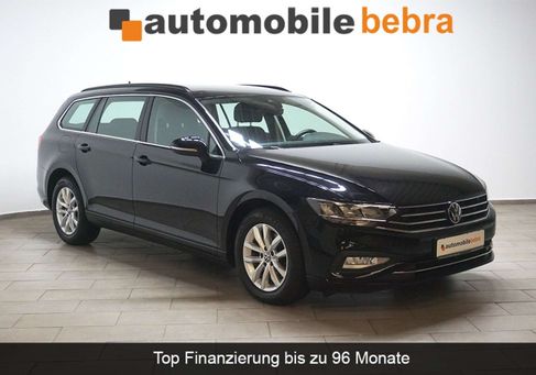 Volkswagen Passat, 2022