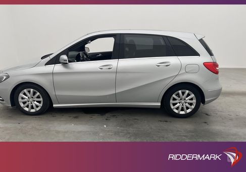 Mercedes-Benz B 180, 2013