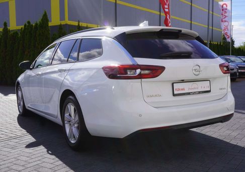 Opel Insignia, 2018 3