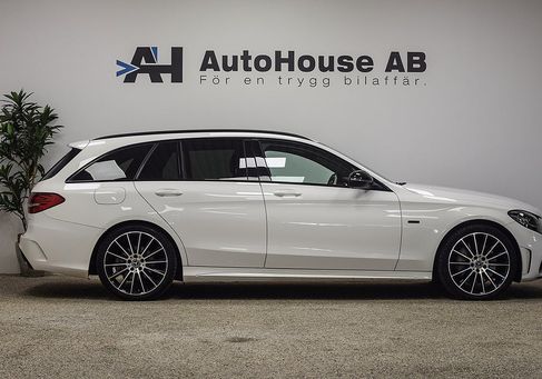 Mercedes-Benz C 300, 2020 3