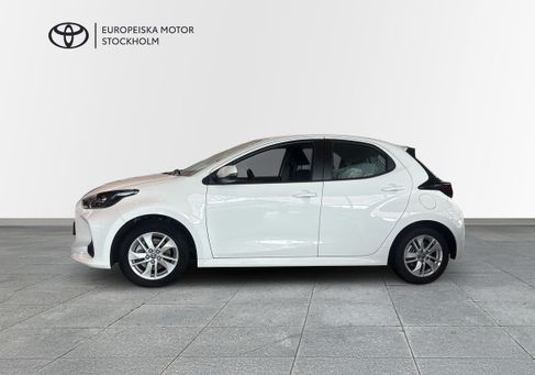 Toyota Yaris, 2024 3