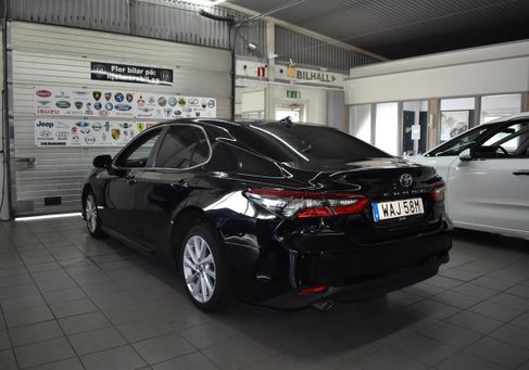 Toyota Camry, 2023