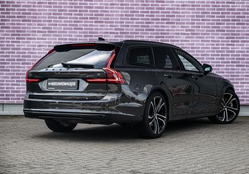 Volvo V90, 2023 2