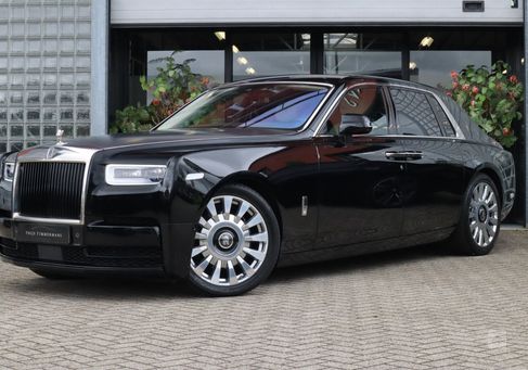 Rolls-Royce Phantom, 2022