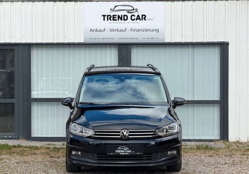 Volkswagen Touran, 2023 3