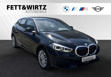 BMW 118, 2023