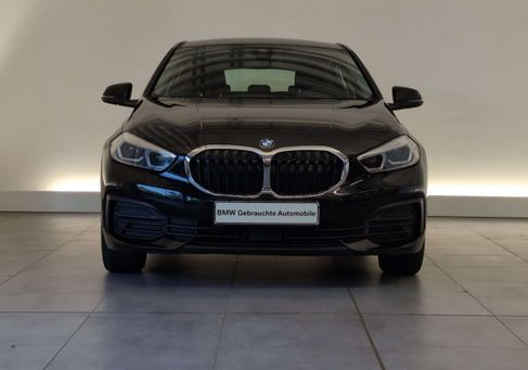 BMW 118, 2022