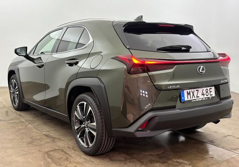 Lexus UX, 2023