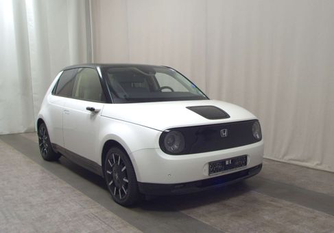 Honda e, 2022